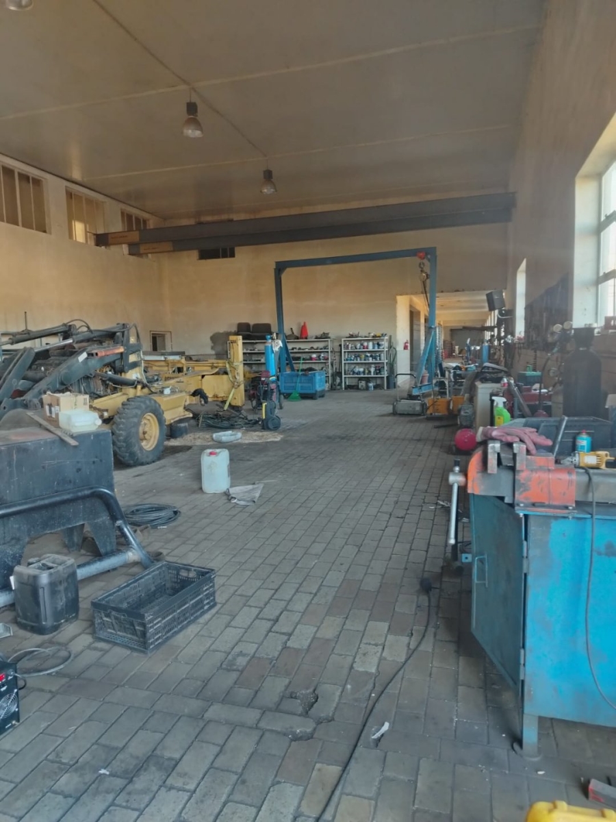  Bedroom Property for Sale in Ladybrand Free State